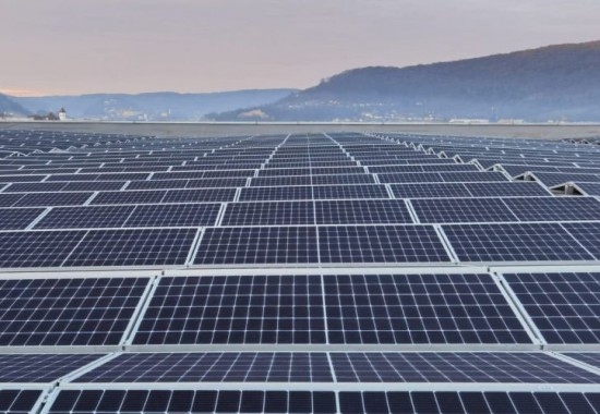 Regenerabilele au dat rateuri. Au crescut emisiile de CO2 în UE Sisteme complete panouri fotovoltaice pentru productia de energie 10678