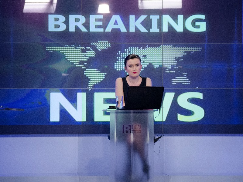 Cine e mai mare n gradea sorina soneria matei detasata in interes de serviciu la tvr pe banii romanilor si in favoarea ru ilor